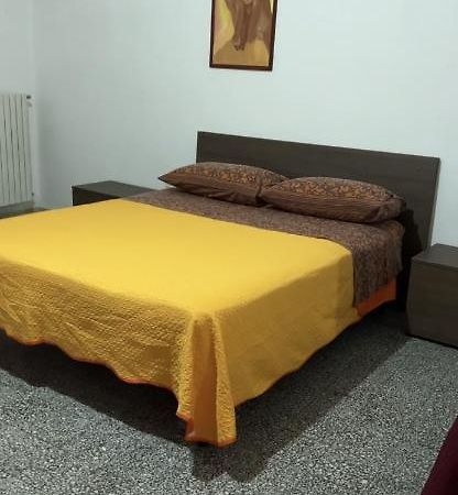 Apartament Handy San Benedetto Brindisi Zewnętrze zdjęcie